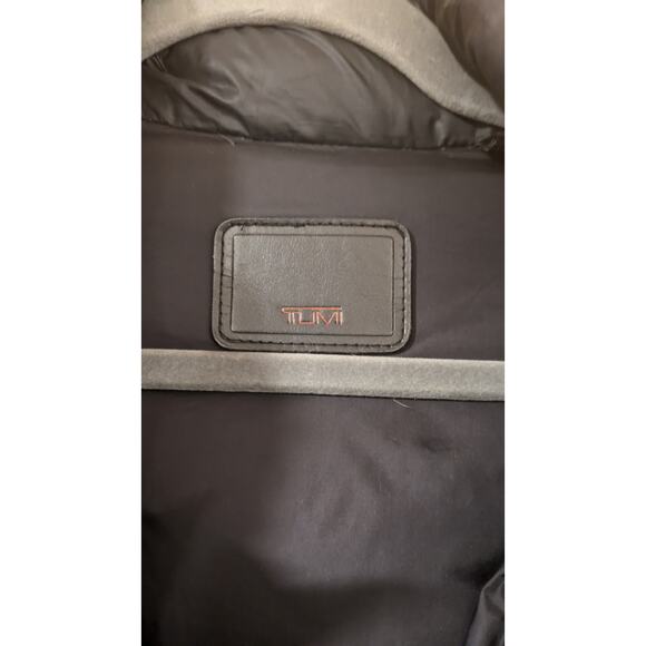 Tumi Tech Down Puffer Jacket - Picture 4 of 8